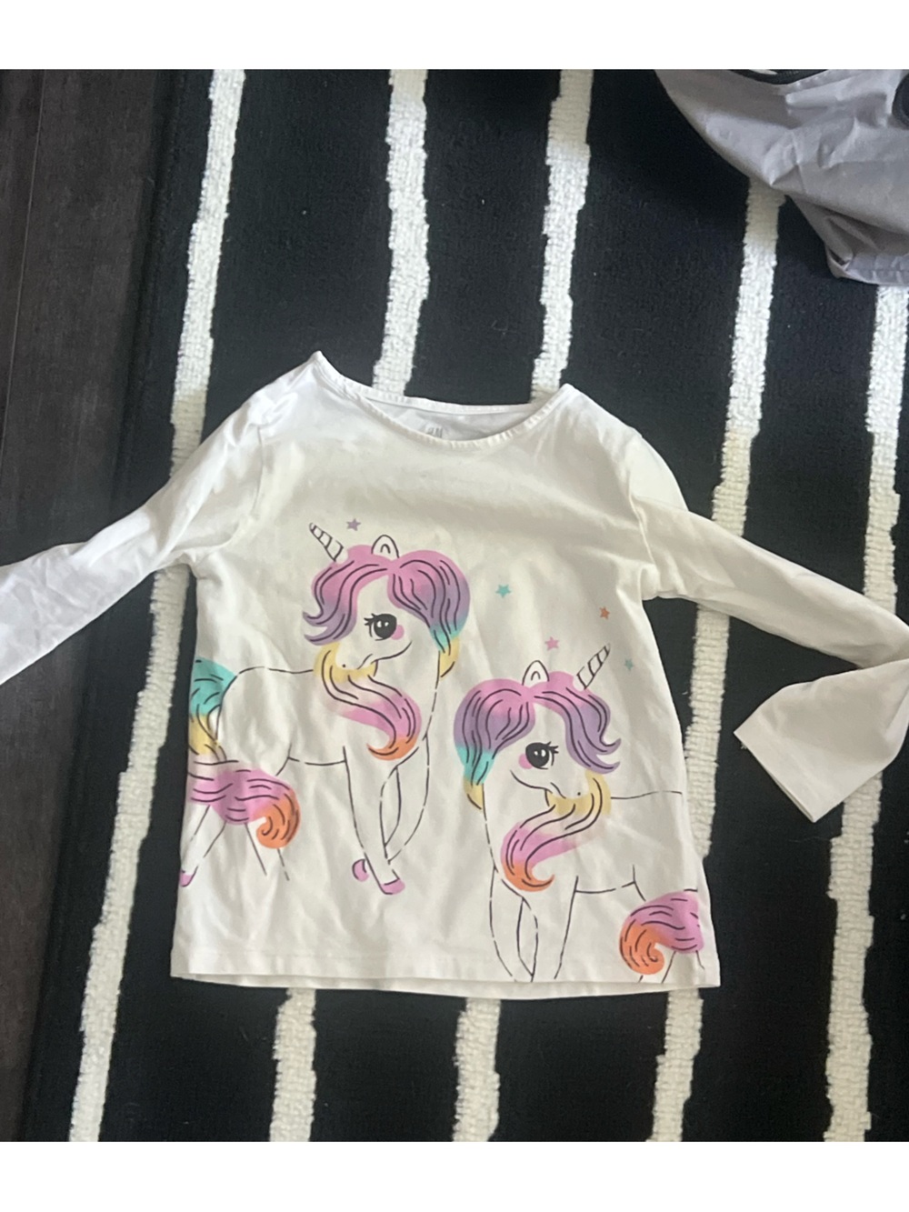 H&M White Girls Unicorn Long Sleeve Top + Zara yellow shirt 2 pieces